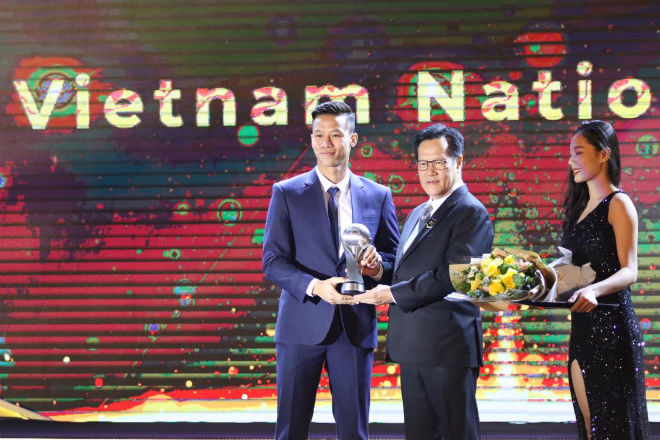 Trao giải AFF Award 2019: ĐT Việt Nam, Quang Hải và thầy Park hay nhất Đông Nam Á - 6