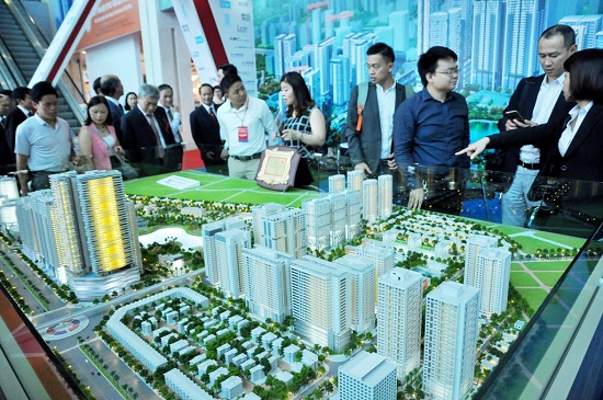 Cần công khai, minh bạch các thông tin về dự án bất động sản để người dân chủ động tìm hiểu. Ảnh minh họa.