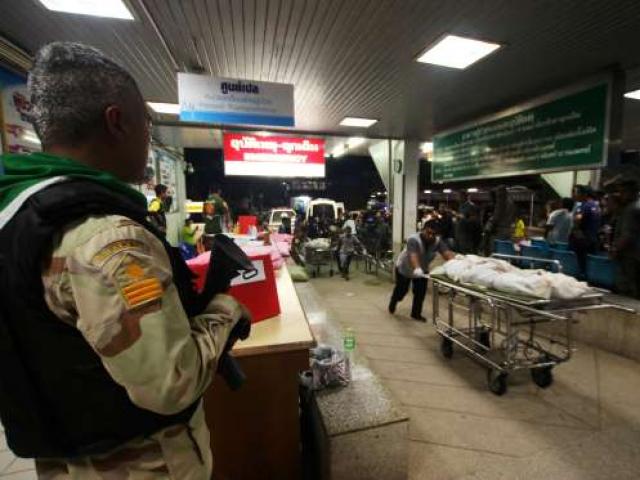 Thế giới - 15 người thiệt mạng trong vụ xả súng đẫm máu nhất thập kỷ tại Thái Lan