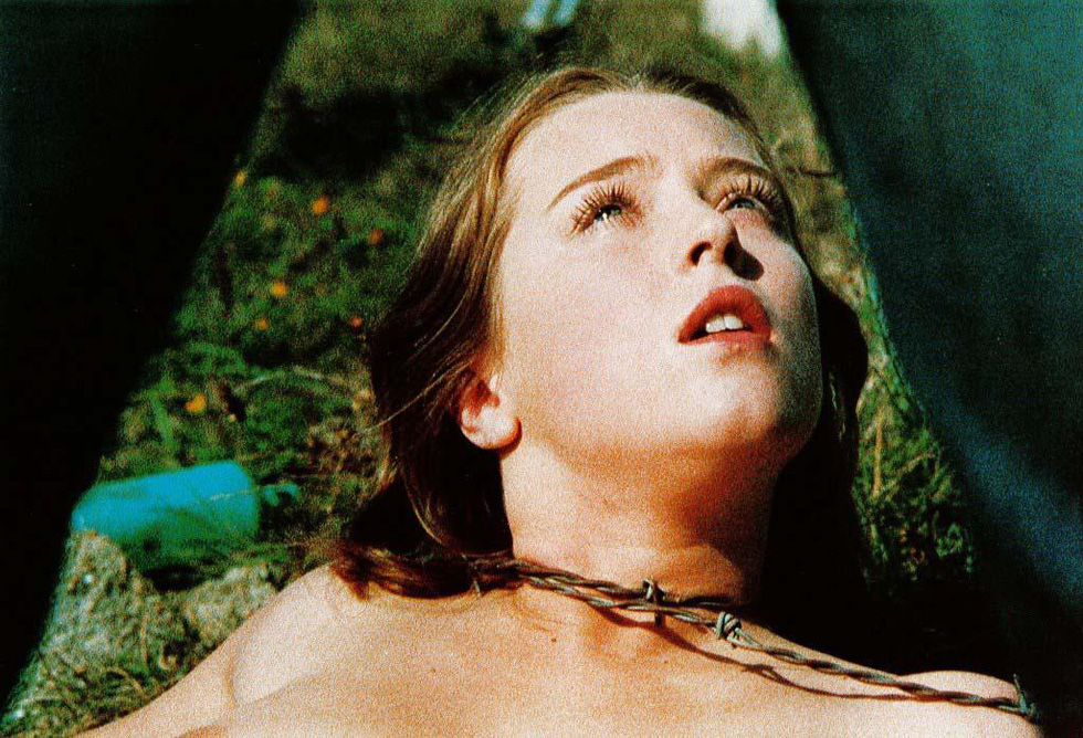 A Real Young Girl gây shock cho khán giả với những cảnh quay tả thực tới từng chi tiết.