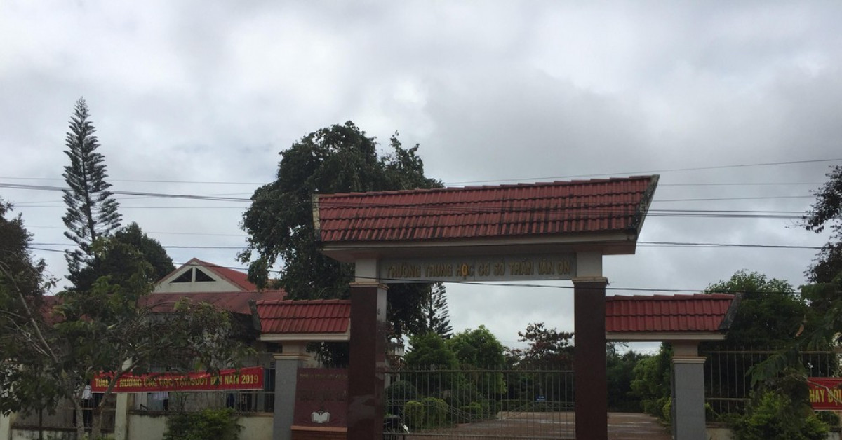 Giáo dục - du học - Sau chỉ đạo của 2 Phó hiệu trưởng, học sinh được nâng từ 1,7 lên 5 điểm