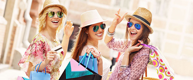 Đàn bà hãy sống như những đóa hoa, không vì ai mà nở, cũng chẳng vì ai mà tàn! - 2