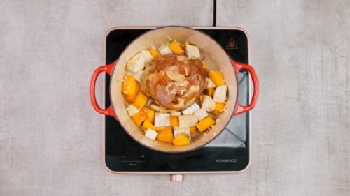 Hóa ra chỉ cần cho các nguyên liệu này, món gà om ngon hơn hẳn - 3