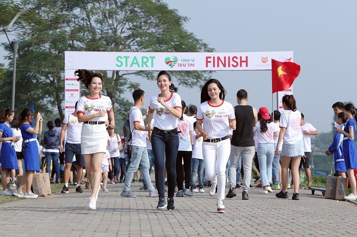 Chương trình Trái tim cho em là chương trình thường niên tổ chức để giúp đỡ các trẻ em nghèo bị dị tật tim.