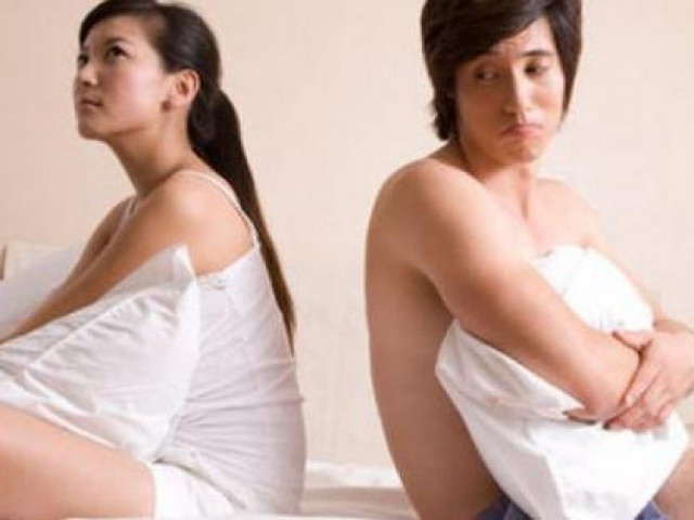 Bạn trẻ - Cuộc sống - Dở khóc dở cười vợ chồng phải vạch phấn giữa nhà, người đòi hỏi sex cao, kẻ nhu cầu ít