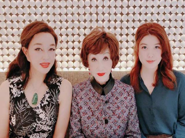 Làm đẹp - "Võ Tắc Thiên" mặt mũi méo mó vì phẫu thuật thẩm mỹ quá nhiều