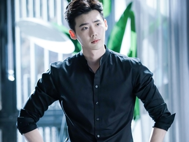 Thời trang - 5 kiểu sơ mi dễ khiến quý ông giảm phong độ thời trang