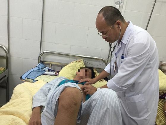 Tại Trung tâm Bệnh Nhiệt đới, Bệnh viện Bạch Mai (Hà Nội) số ca mắc sốt xuất huyết bắt đầu tăng cao từ thời điểm tháng 10.