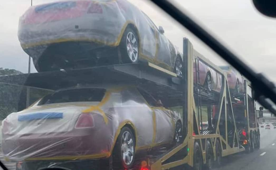 Tổng giá trị của 19 chiếc xe vào khoảng 16 triệu USD.