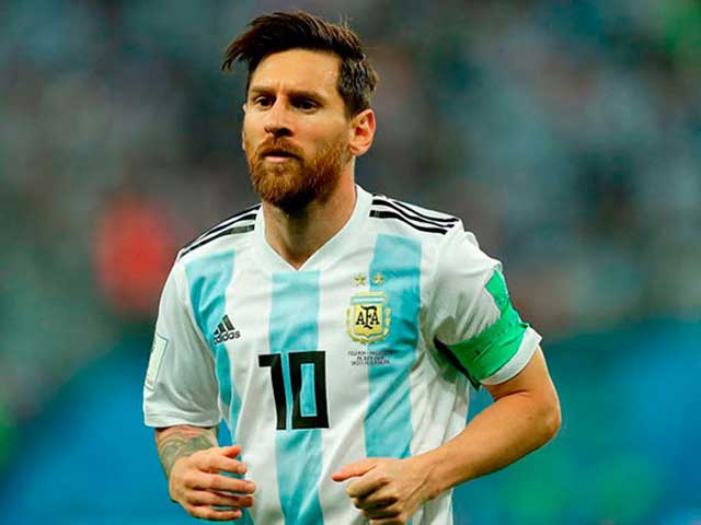 Tin HOT bóng đá trưa 13/11: Messi hoãn đá giao hữu vì sợ khủng bố Tin-HOT-bong-da-sang-13-11-Than-dong-Real-bay-to-khao-khat-lon-m10-1573617404-331-width640height480