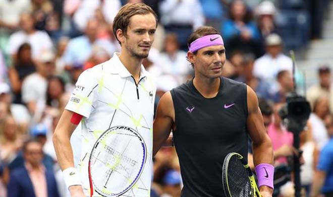 Medvedev và Nadal cống hiến một trận cầu hấp dẫn