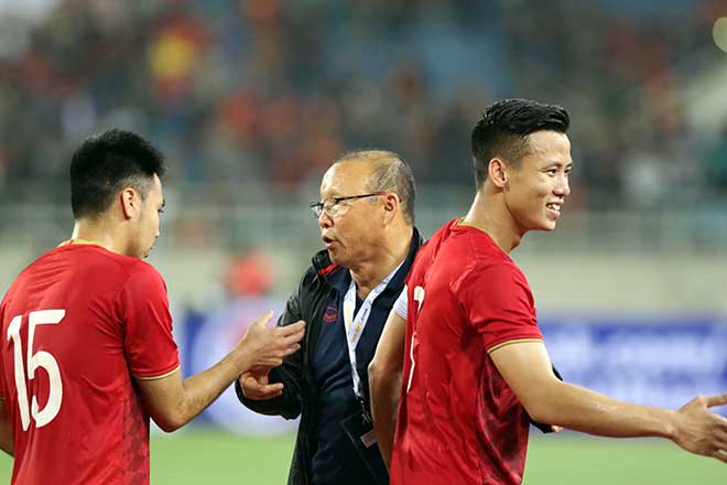 ĐT Việt Nam đầu bảng vòng loại World Cup: Thầy Park nhắc học trò sắp đấu Thái Lan - 4