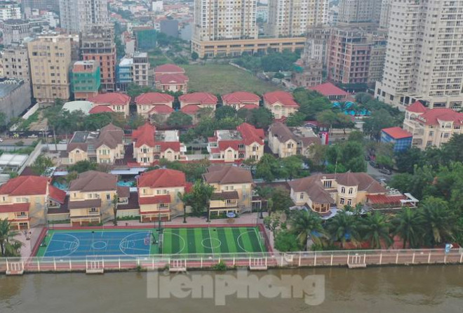 Cận cảnh biệt thự, chung cư cao cấp Thảo Điền bức tử sông Sài Gòn - 1