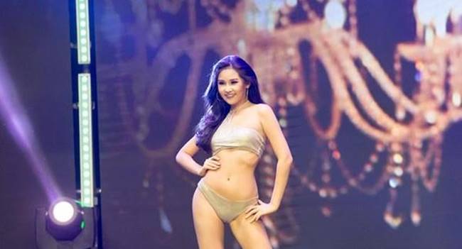 Cuối cùng, bước qua sóng gió, Lê Âu Ngân Anh đạt giải á hậu 4 Hoa hậu Liên lục địa 2018 một cách thuyết phục và không phủ nhận, cô sở hữu một hình thể đẹp cùng lựa chọn đồ bơi vô cùng táo bạo.