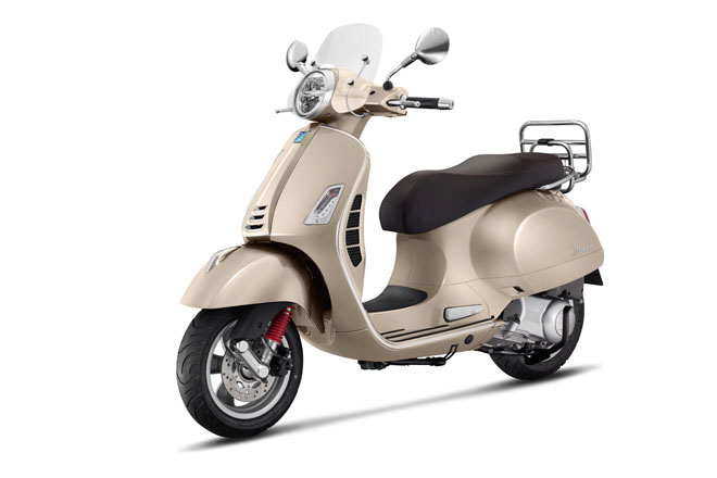 Ngắm Vespa GTS 2019 đẹp hút hồn: fan hưng phấn cực độ! - 7