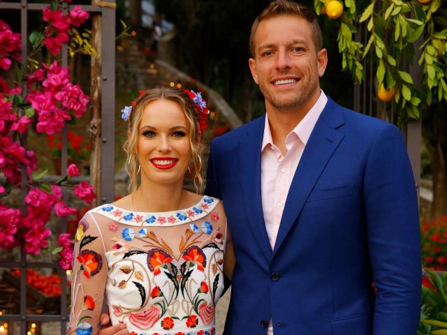 Thể thao - Tin thể thao HOT 15/11: Mỹ nhân tennis Wozniacki gây sốc chuyện chồng con