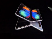 Dế sắp ra lò - Xác nhận sự tồn tại của &quot;anh em&quot; Galaxy Fold năm nay