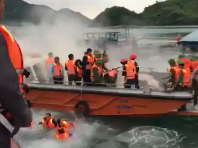 Tin tức trong ngày - Tạm giữ hình sự 6 đối tượng ném "bom xăng" vào đoàn cưỡng chế ở Vân Đồn