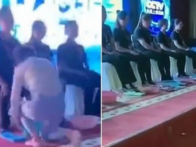 Bạn trẻ - Cuộc sống - Ông chủ rửa chân cho nhân viên để cám ơn họ đã làm việc chăm chỉ