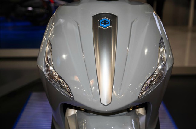 Mặt trước xe.