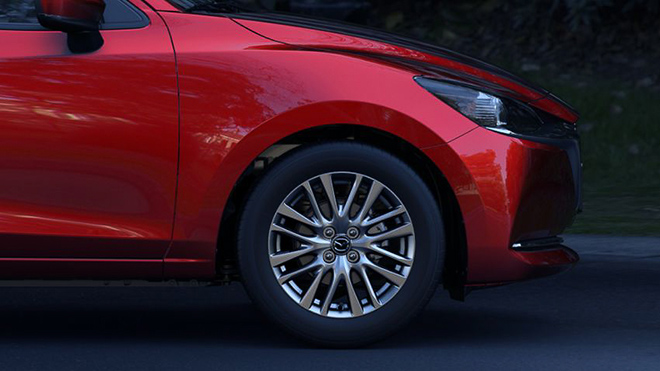 Diện mạo mới cho phiên bản sedan trên chiếc Mazda 2 - 8