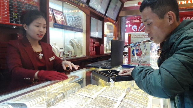 Dù thị trường thế giới phục hồi mạnh mẽ song trong nước lại ảm đạm. Ảnh minh họa.