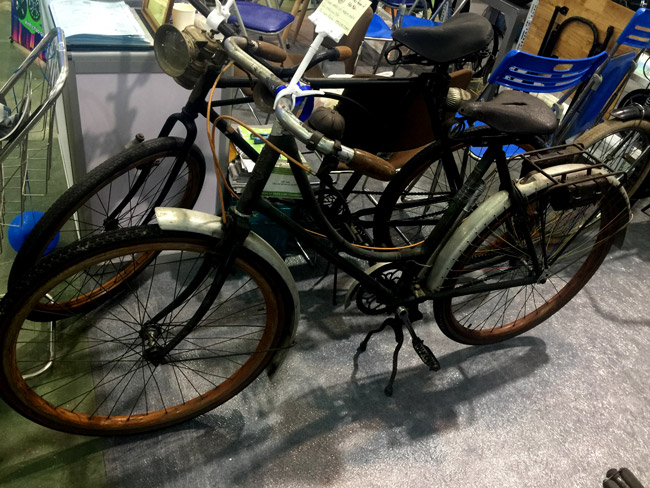 Chiếc xe đạp cổ thuộc sở hữu của ông Lê Ngọc Lâm ở Hà Nội.