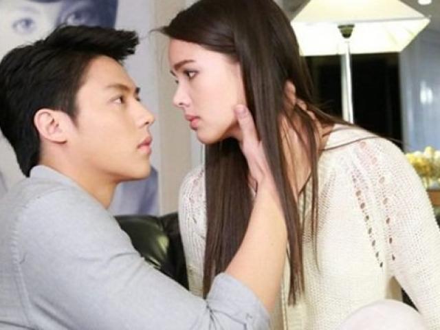 Bạn trẻ - Cuộc sống - Lỡ "lên giường” với đồng nghiệp nữ, chồng sắp cưới quỳ xin, cho 1 tỷ để tôi làm việc này