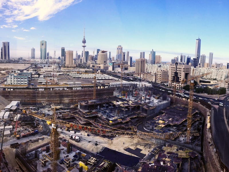 Khó tin: Qatar giàu &#34;nứt đố đổ vách&#34; nhưng cả nước chỉ có... 1 tỷ phú - 4