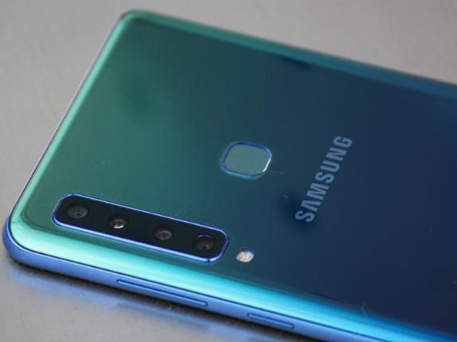 Thời trang Hi-tech - Những smartphone giá 4 triệu đồng nhưng có đến 3 camera sau