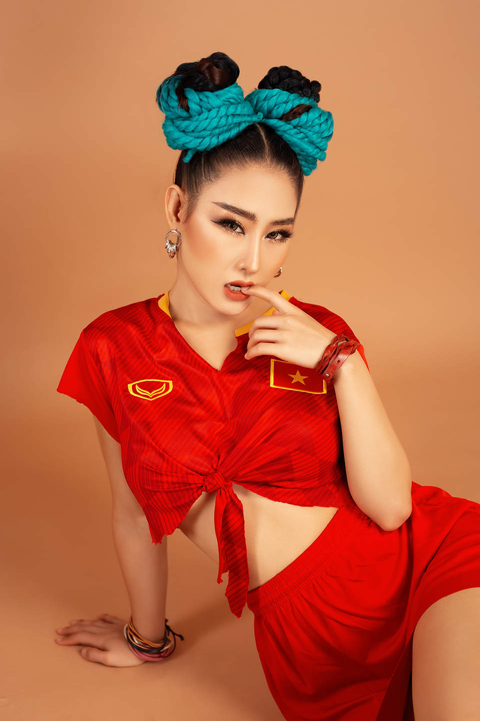 DJ nóng bỏng miền Tây tung ảnh sexy, nhắn nhủ Tiến Linh điều đặc biệt trước trận Thái Lan - 2