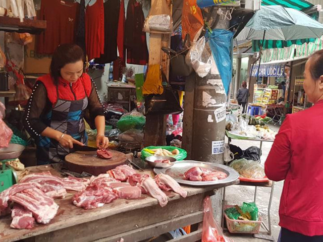 Thị trường - Tiêu dùng - Thịt lợn không thiếu nhưng vẫn tăng giá từng ngày