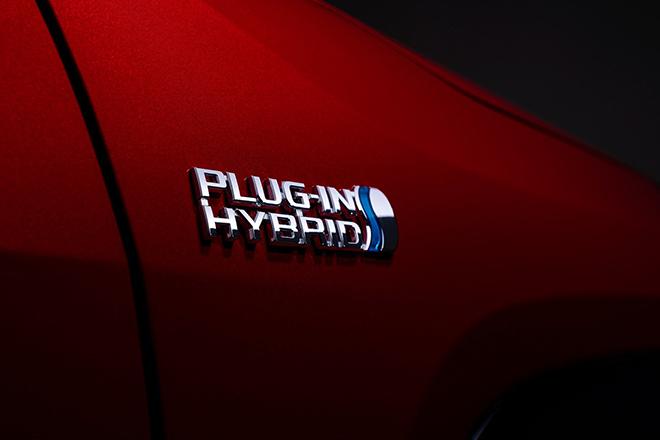 Toyota RAV4 Prime 2021 ra mắt, xe hybrid mạnh mẽ và tiết kiệm nhiên liệu nhất - 3