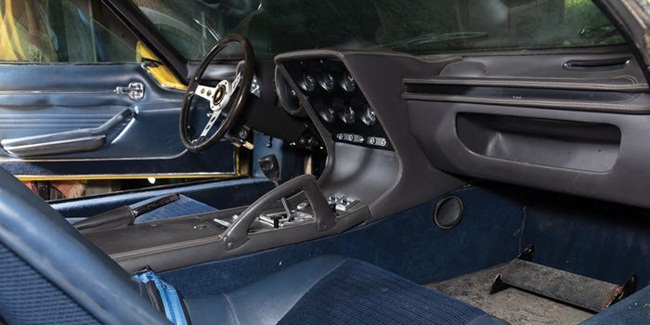 Chiếc xe&nbsp;&nbsp;Lamborghini này đã trải qua 2 chủ sở hữu trước khi được đấu giá hôm 24/10/2019.