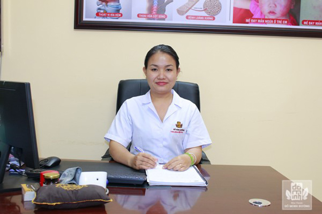 Gặp gỡ nữ thầy thuốc có hơn 10 năm gắn bó nghề y