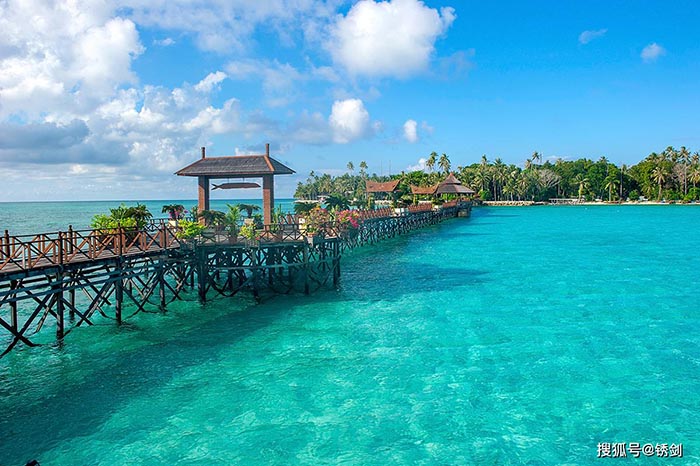 Thiên đường nghỉ mát đẹp bất chấp bốn mùa ở Malaysia - 10