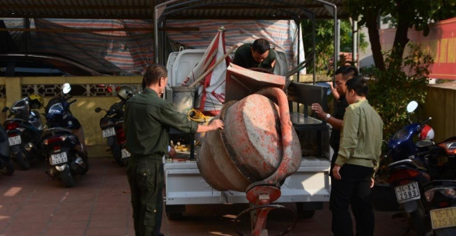 Biệt thự hàng trăm m2 vô tư xây dựng không phép giữa TP.Hạ Long - 9