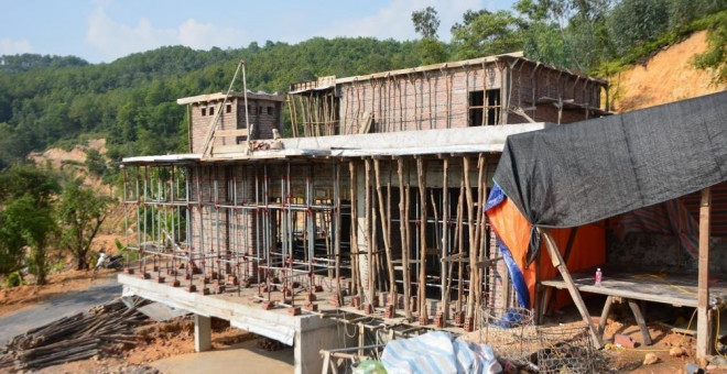 Biệt thự hàng trăm m2 vô tư xây dựng không phép giữa TP.Hạ Long - 7