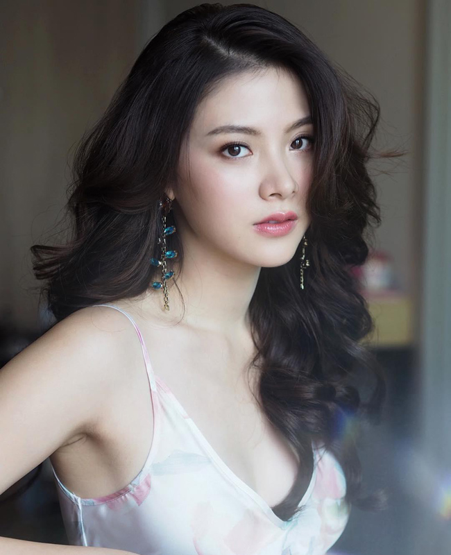 Một số bộ phim khác mà Baifern từng tham gia như&nbsp;Crazy Little Thing Called Love, Love Summer, Suddenly It&#39;s Magic, Cat A Wabb…