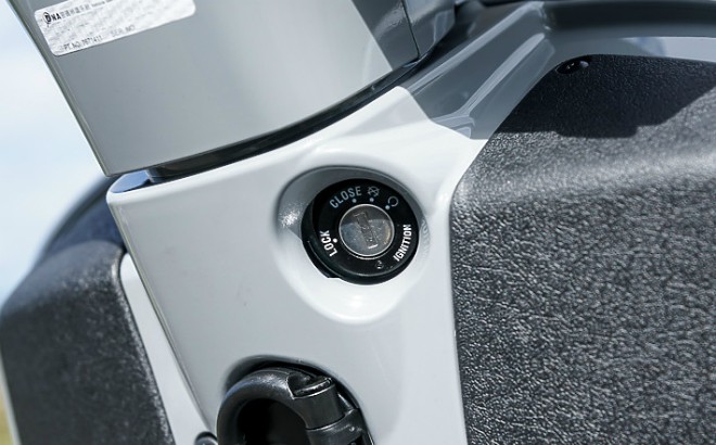 Đánh giá Vespa GTS 300 hpe SuperTech, ngôi sao sáng làng xe sang - 15