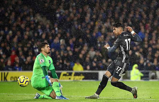 Ayoze Perez tận dụng thành công nỗ lực của Vardy để mở tỷ số cho Leicester