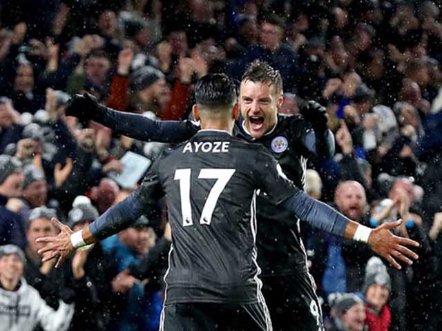 Bóng đá - Video highlight trận Brighton - Leicester City: Vardy tỏa sáng, chắc ngôi nhì bảng