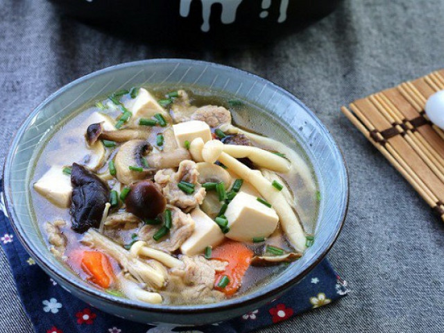 Ẩm thực - Hóa ra có một cách nấu canh nấm ngon "thần sầu" mà ai cũng có thể làm