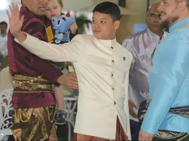 Thế giới - Vì sao con trai "duy nhất" của vua Thái Lan không được gặp mẹ?