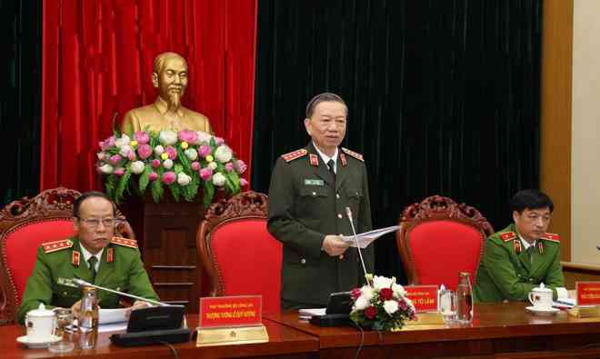 Bộ trưởng Tô Lâm yêu cầu chỉ đạo xác minh, làm rõ phản ánh về việc can thiệp xử lý xe quá trọng tải tại Đồng Nai