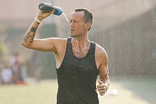 Patrick cho rằng tất cả các môn võ cổ truyền đều là "trò bịp", không dạy cách thực chiến (ảnh minh họa)