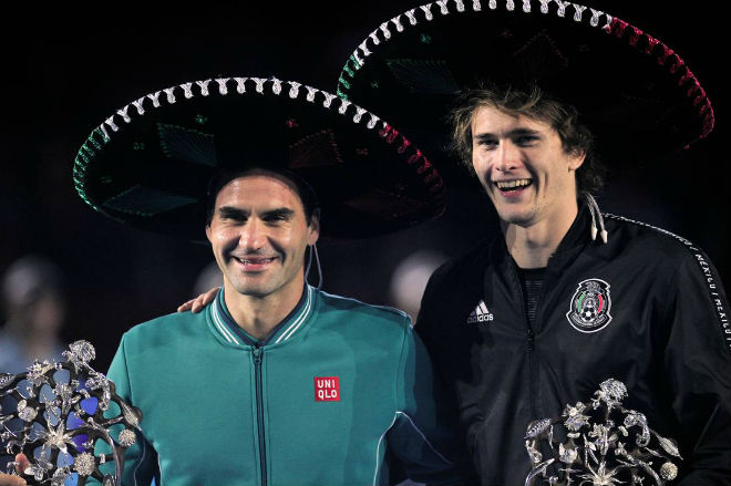 Federer và đàn em Zverev cống hiến cuộc so tài hấp dẫn trên sân đấu với sức chứa kỷ lục thế giới ở Mexico