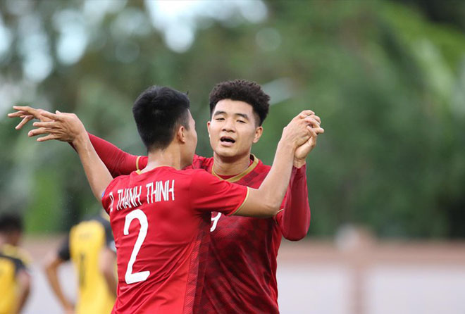 Đức Chinh “mở hàng” SEA Games thành công với 4 bàn thắng vào lưới U22 Brunei. Ảnh: HỮU PHẠM