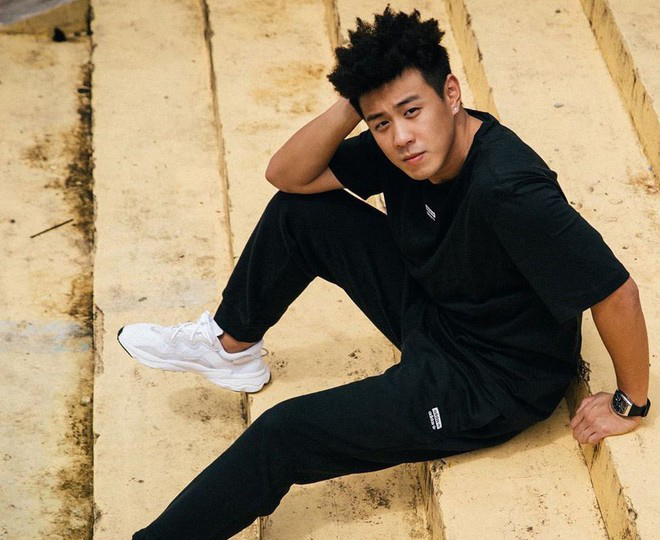 Văn Thanh, Đức Chinh và loạt sao Việt mê mệt kiểu tóc xù - hóa ra đều bắt trend từ đây - 7