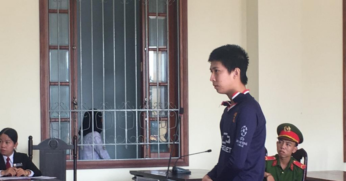 Pháp luật - Thiếu niên cầm khúc mía đánh bà cụ 83 tuổi cướp 95 ngàn